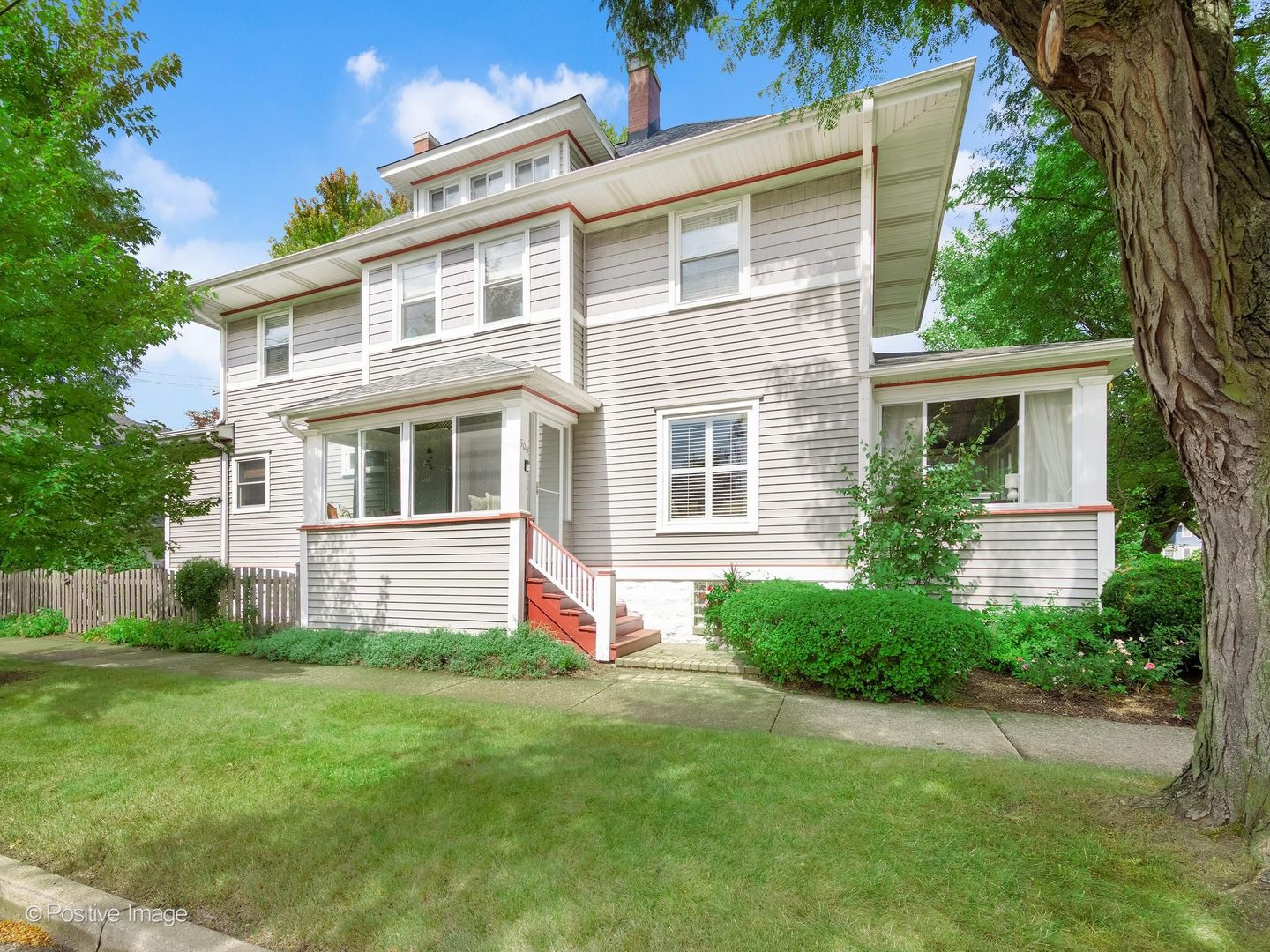500 N Ashland Avenue