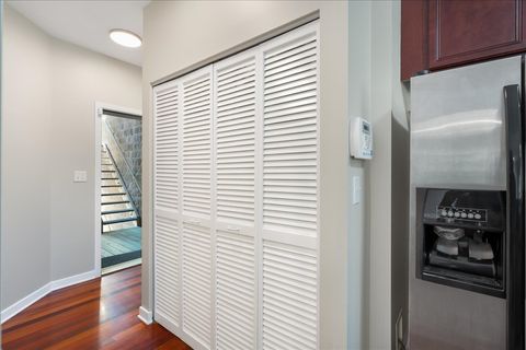 Tiny photo for 803 E 41st Street #3A, Chicago, IL 60653 (MLS # 12408533)