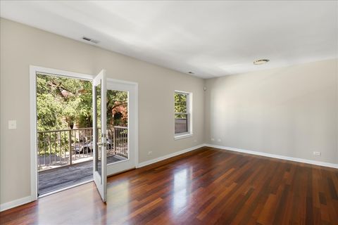 Tiny photo for 803 E 41st Street #3A, Chicago, IL 60653 (MLS # 12408533)