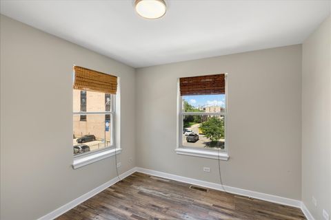 Tiny photo for 803 E 41st Street #3A, Chicago, IL 60653 (MLS # 12408533)