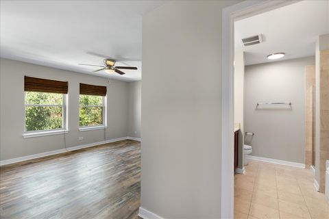 Tiny photo for 803 E 41st Street #3A, Chicago, IL 60653 (MLS # 12408533)