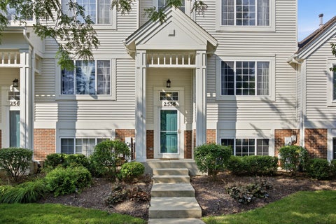 Tiny photo for 2558 Hatfield Court, Elgin, IL 60123 (MLS # 12770336)