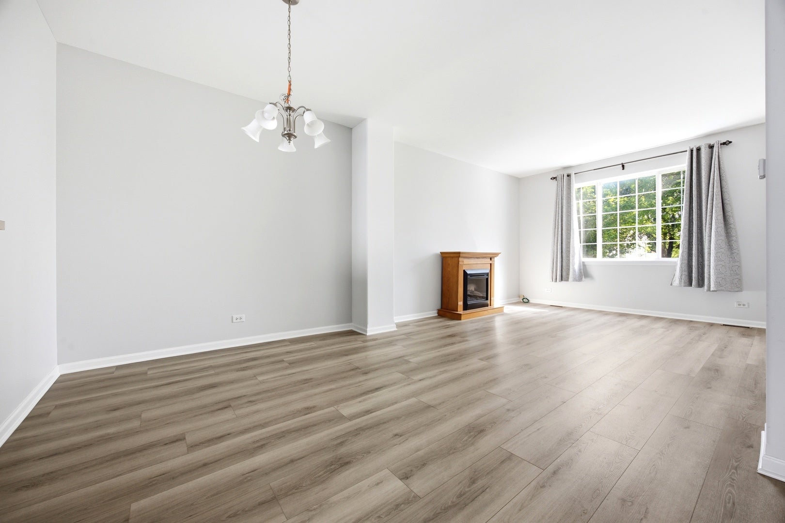 2558 Hatfield Court