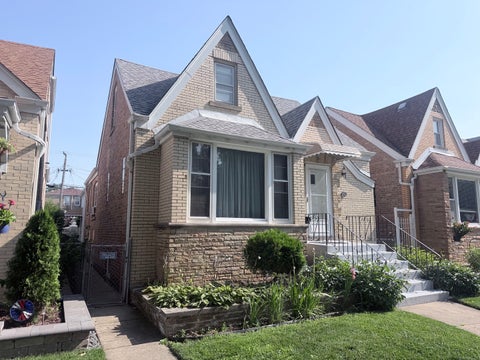 Tiny photo for 3916 W 59th Place, Chicago, IL 60629 (MLS # 12751526)