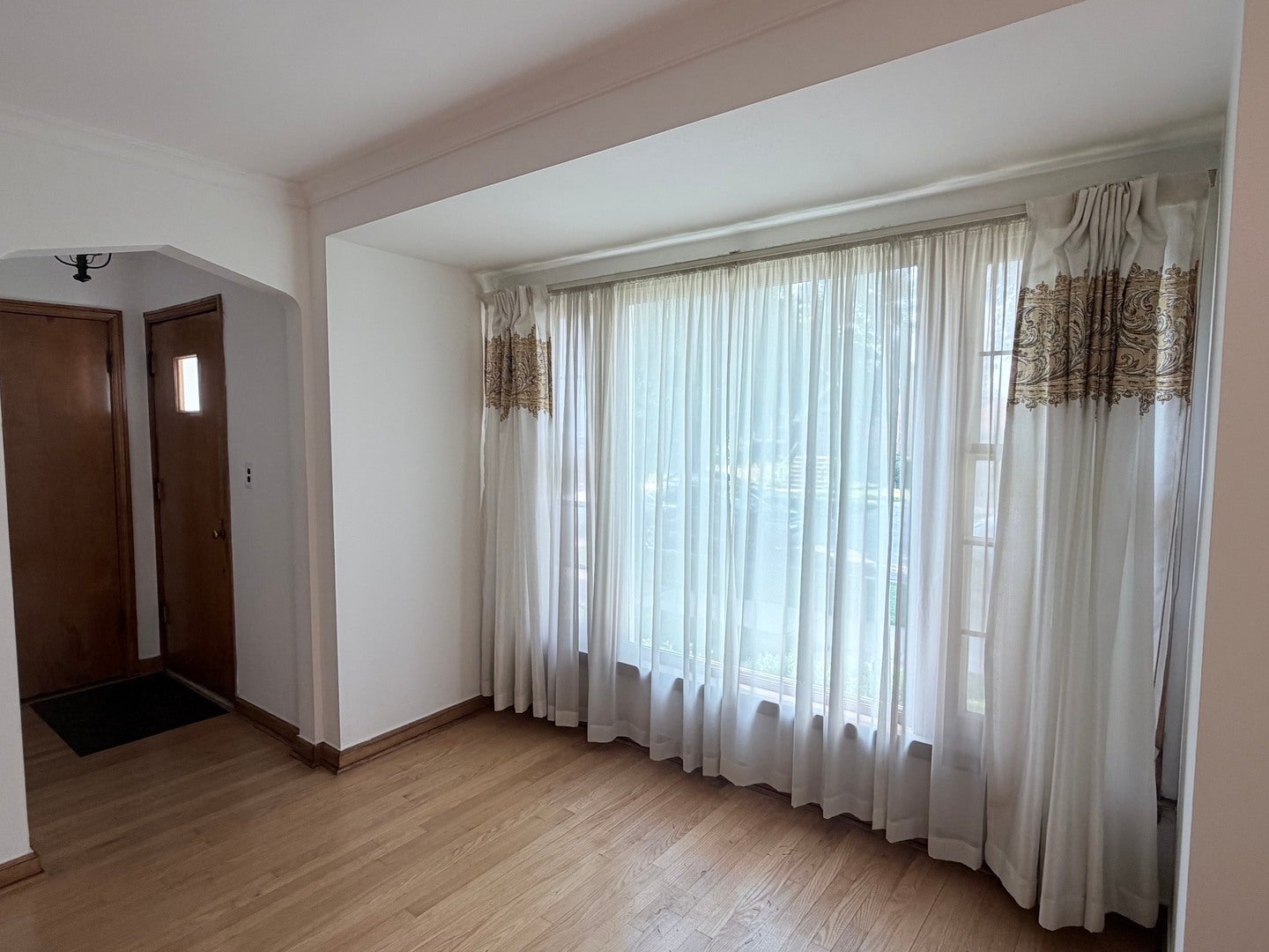 3916 W 59th Place