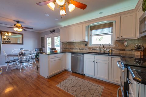 Tiny photo for 706 E Hewitt Street, Forreston, IL 61030 (MLS # 12524834)