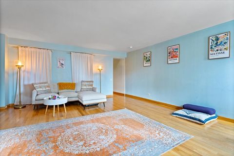 Tiny photo for 40 E 9th Street #1303, Chicago, IL 60605 (MLS # 12461523)