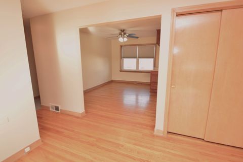 Tiny photo for 1461 Balmoral Avenue #1N, Westchester, IL 60154 (MLS # 12589764)