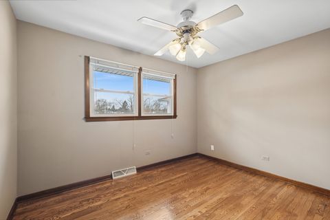 Tiny photo for 10506 S Michael Drive, Palos Hills, IL 60465 (MLS # 12570600)