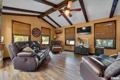 Tiny photo for 1810 Berryville Road, Jonesboro, IL 62952 (MLS # EB460246)