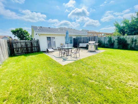 Tiny photo for 527 Heritage Drive, Oswego, IL 60543 (MLS # 12693753)