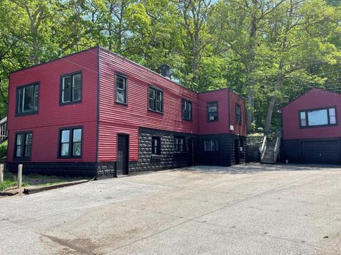 117 Nippersink Boulevard Fox Lake IL 60020