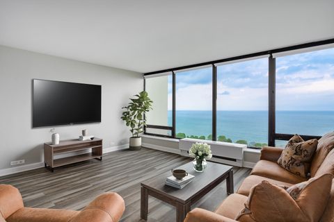 Tiny photo for 5445 N Sheridan Road #2708, Chicago, IL 60640 (MLS # 12603723)