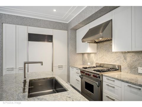 Tiny photo for 159 E Walton Place #5G, Chicago, IL 60611 (MLS # 12483202)