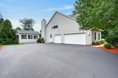 Tiny photo for 583 Running Deer Lane, Gilberts, IL 60136 (MLS # 12723951)