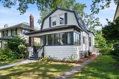 830 N Grove Avenue Oak Park IL 60302