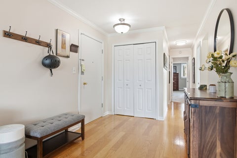 Tiny photo for 150 S Oak Park Avenue S #401, Oak Park, IL 60302 (MLS # 12666921)