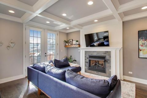 Tiny photo for 2429 W Pensacola Avenue, Chicago, IL 60618 (MLS # 12550336)