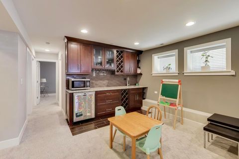 Tiny photo for 2429 W Pensacola Avenue, Chicago, IL 60618 (MLS # 12550336)