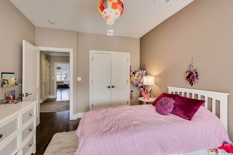 Tiny photo for 2429 W Pensacola Avenue, Chicago, IL 60618 (MLS # 12550336)