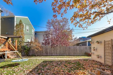 Tiny photo for 2429 W Pensacola Avenue, Chicago, IL 60618 (MLS # 12550336)