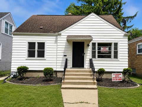 Photo of 14337 PARNELL Avenue, Harvey, IL 60426 (MLS # 12782664)