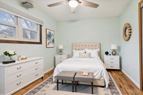 Tiny photo for 26W028 Prairie Avenue, Wheaton, IL 60187 (MLS # 12513714)