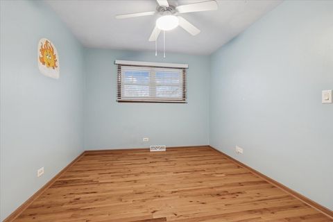 Tiny photo for 26W028 Prairie Avenue, Wheaton, IL 60187 (MLS # 12513714)