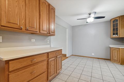 Tiny photo for 26W028 Prairie Avenue, Wheaton, IL 60187 (MLS # 12513714)