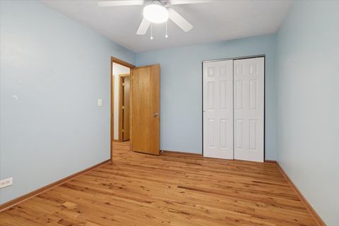 Tiny photo for 26W028 Prairie Avenue, Wheaton, IL 60187 (MLS # 12513714)