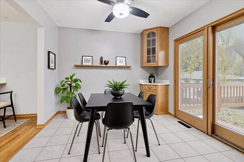 Tiny photo for 26W028 Prairie Avenue, Wheaton, IL 60187 (MLS # 12513714)