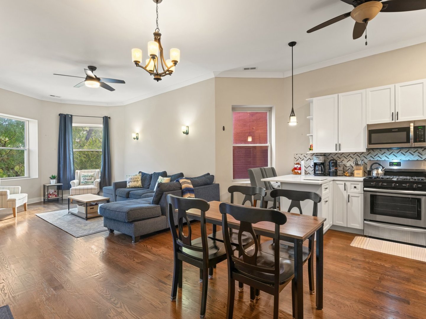 4520 S King Drive 4B