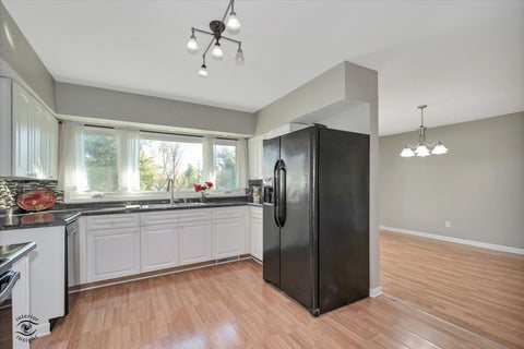 Tiny photo for 930 S Pine Street, New Lenox, IL 60451 (MLS # 12788274)