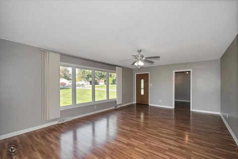 Tiny photo for 930 S Pine Street, New Lenox, IL 60451 (MLS # 12788274)