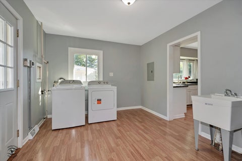 Tiny photo for 930 S Pine Street, New Lenox, IL 60451 (MLS # 12788274)