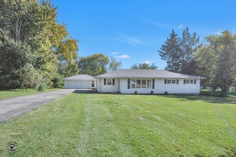 Tiny photo for 930 S Pine Street, New Lenox, IL 60451 (MLS # 12788274)