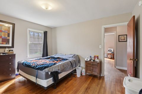 Tiny photo for 136 Hubbard Court, Wauconda, IL 60084 (MLS # 12471157)