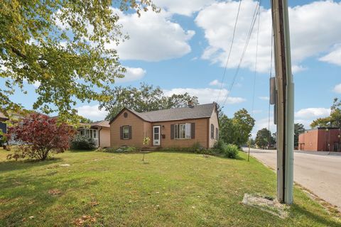 Tiny photo for 136 Hubbard Court, Wauconda, IL 60084 (MLS # 12471157)