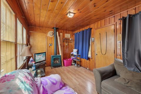 Tiny photo for 136 Hubbard Court, Wauconda, IL 60084 (MLS # 12471157)