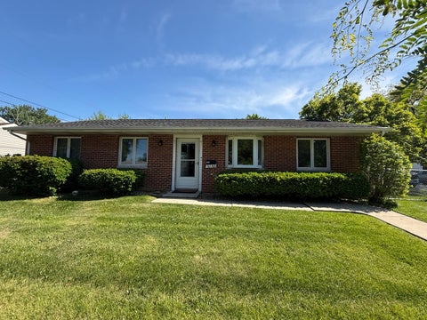 Photo of 5199 Elmwood Road, Oak Forest, IL 60452 (MLS # 12365015)