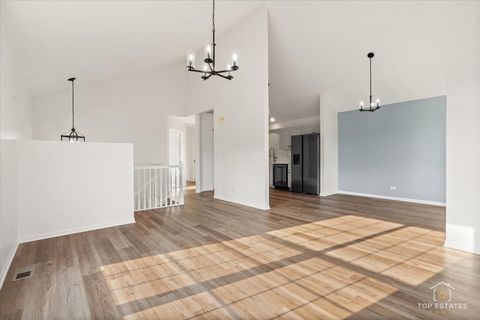 Tiny photo for 17437 Yakima Drive, Lockport, IL 60441 (MLS # 12408353)