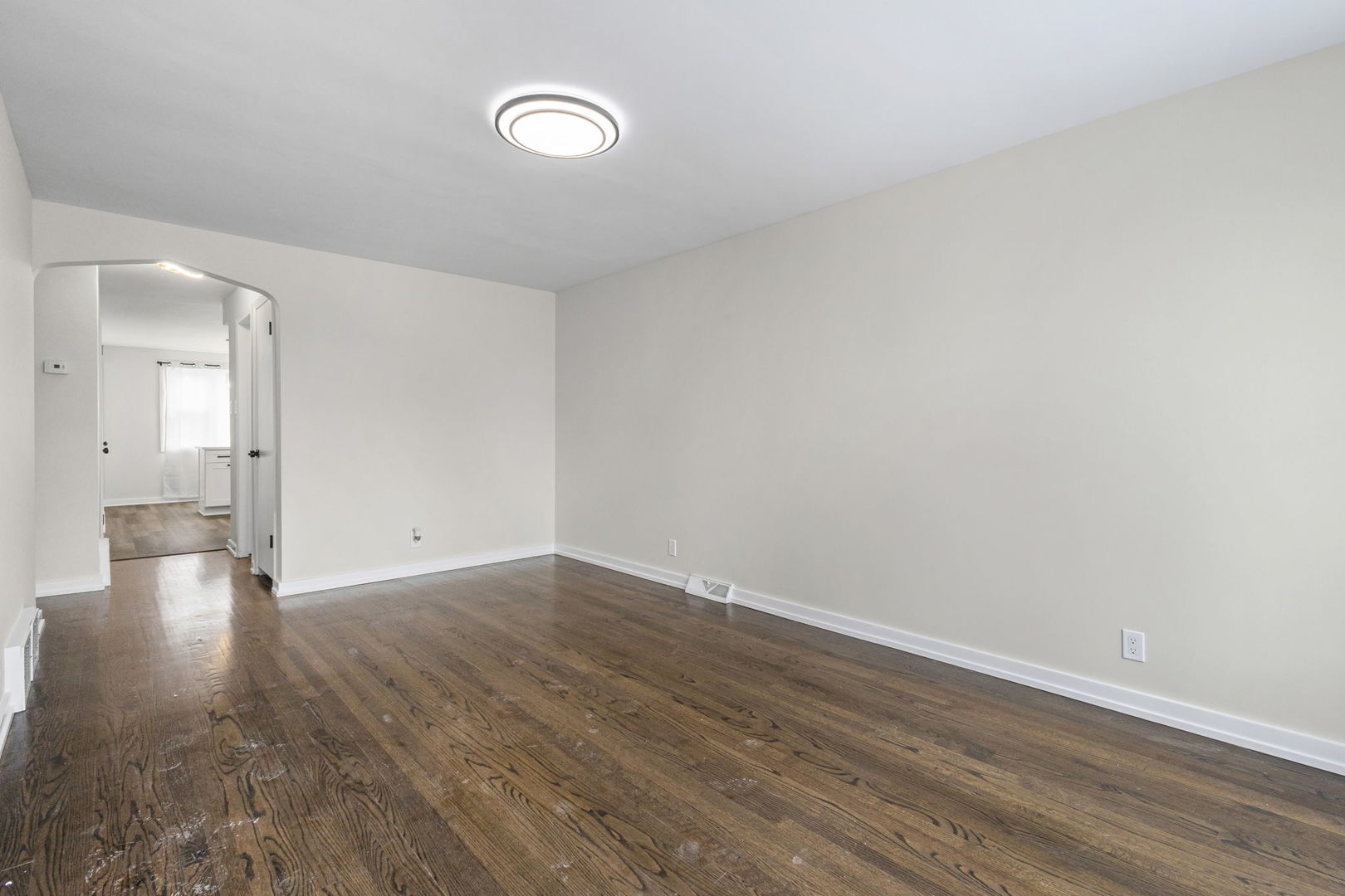 1723 W 75th Place