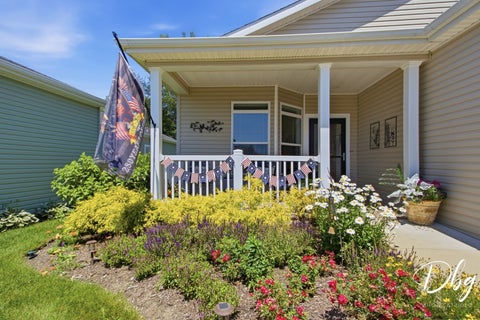 Tiny photo for 1512 Concord Circle, Grayslake, IL 60030 (MLS # 12780542)