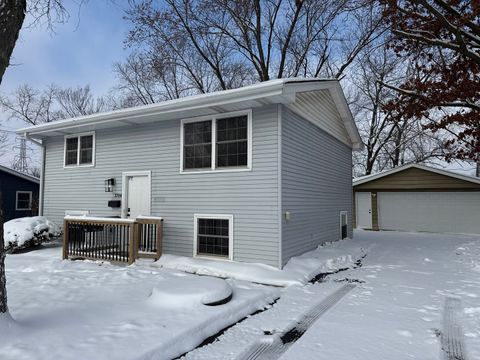 Tiny photo for 3704 Linden Road, Richton Park, IL 60471 (MLS # 12495625)