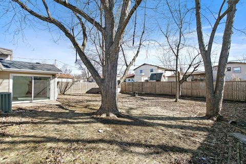 Tiny photo for 7407 Coventry Drive, Hanover Park, IL 60133 (MLS # 12587361)