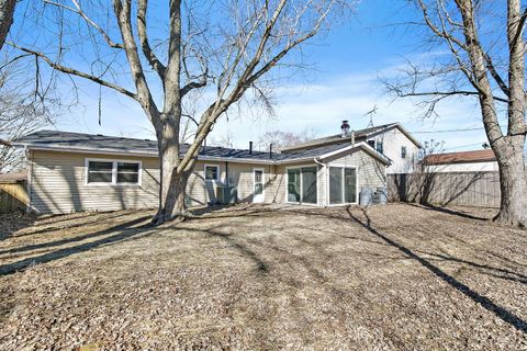 Tiny photo for 7407 Coventry Drive, Hanover Park, IL 60133 (MLS # 12587361)