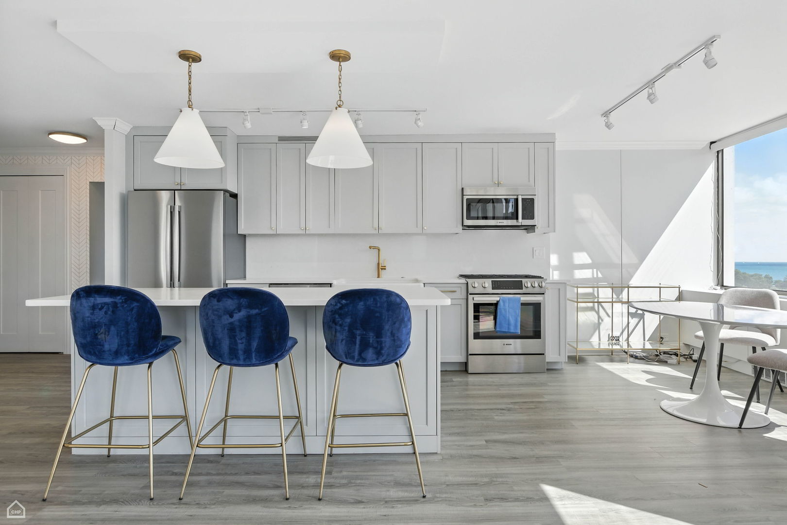 2800 N Lake Shore Drive 1116