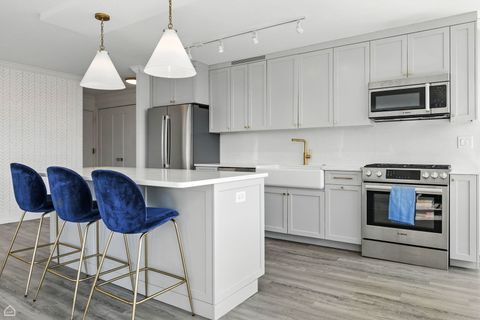 Tiny photo for 2800 N Lake Shore Drive #1116, Chicago, IL 60657 (MLS # 12468746)