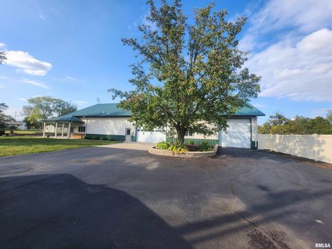 Tiny photo for 2878 Sunfield Road, Duquoin, IL 62832 (MLS # EB460215)