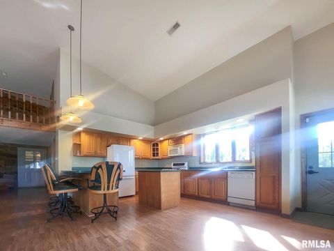 Tiny photo for 2878 Sunfield Road, Duquoin, IL 62832 (MLS # EB460215)